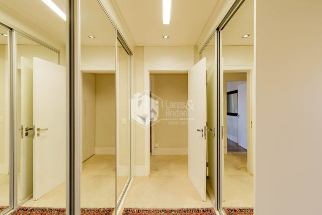Imagem Apartamento com 4 Quartos à Venda, 262 m² em Real Parque - São Paulo Imagem Apartamento com 4 Quartos à Venda, 262 m² em Real Parque - São Paulo