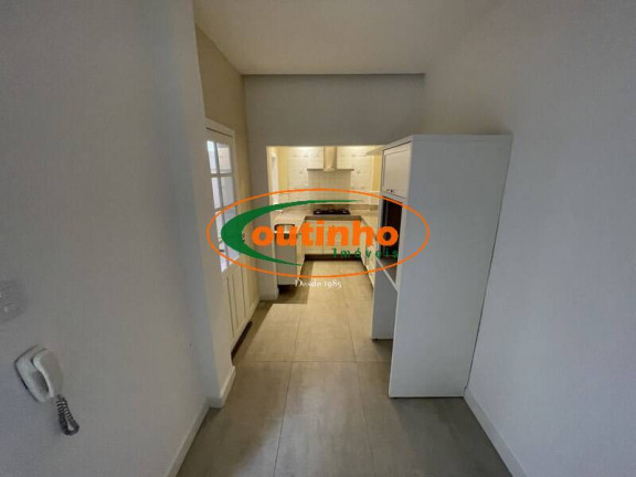 Imagem Apartamento com 3 Quartos à Venda, 132 m² em Copacabana - Rio De Janeiro Imagem Apartamento com 3 Quartos à Venda, 132 m² em Copacabana - Rio De Janeiro