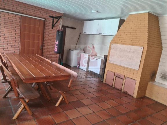 Imagem Casa com 2 Quartos à Venda, 220 m² em Rubem Berta - Porto Alegre Imagem Casa com 2 Quartos à Venda, 220 m² em Rubem Berta - Porto Alegre