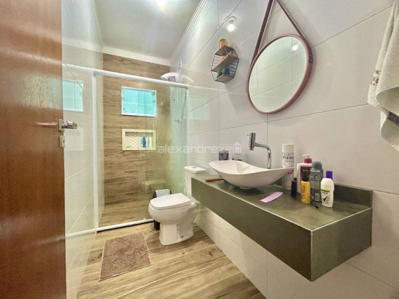 Imagem Casa com 3 Quartos à Venda, 121 m² em Bombas - Bombinhas Imagem Casa com 3 Quartos à Venda, 121 m² em Bombas - Bombinhas