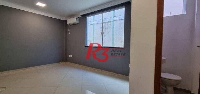 Sobrado com 3 Quartos à Venda, 110 m² em José Menino - Santos