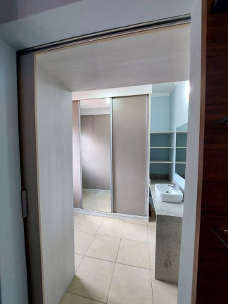 Imagem Sobrado com 3 Quartos à Venda, 259 m² em Jardim Uirá - São José Dos Campos Imagem Sobrado com 3 Quartos à Venda, 259 m² em Jardim Uirá - São José Dos Campos