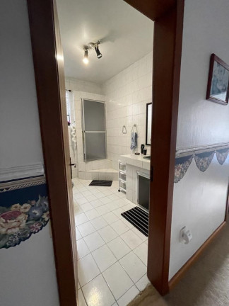 Imagem Apartamento com 3 Quartos à Venda, 134 m² em Bom Fim - Porto Alegre Imagem Apartamento com 3 Quartos à Venda, 134 m² em Bom Fim - Porto Alegre