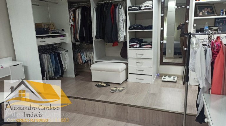 Imagem Casa com 5 Quartos à Venda, 350 m² em Centro - Nova Friburgo Imagem Casa com 5 Quartos à Venda, 350 m² em Centro - Nova Friburgo