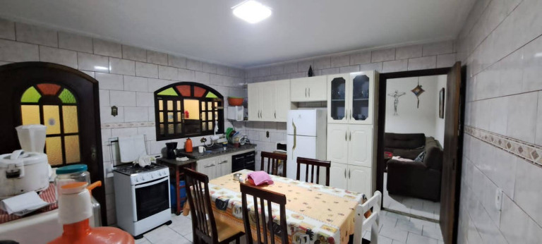 Imagem Casa com 4 Quartos à Venda, 134 m² em Vila Silviania - Carapicuíba