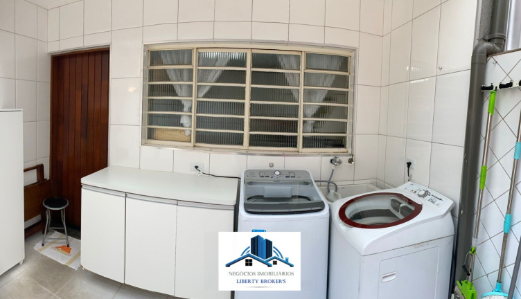 Imagem Casa com 3 Quartos à Venda, 143 m²
