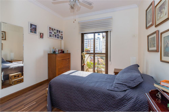 Imagem Apartamento com 3 Quartos à Venda, 200 m² em Moema - São Paulo Imagem Apartamento com 3 Quartos à Venda, 200 m² em Moema - São Paulo