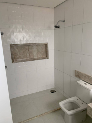 Imagem Casa com 5 Quartos à Venda, em Cidade Alpha - Eusébio Imagem Casa com 5 Quartos à Venda, em Cidade Alpha - Eusébio