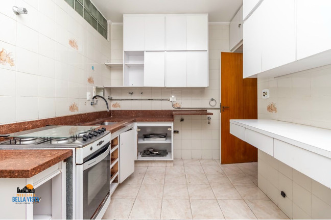 Imagem Casa com 4 Quartos à Venda, em Vila Mariana - São Paulo Imagem Casa com 4 Quartos à Venda, em Vila Mariana - São Paulo