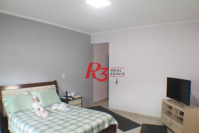 Imagem Sobrado com 3 Quartos à Venda, 300 m² em Aparecida - Santos