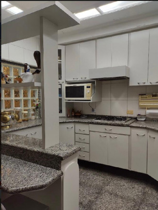 Imagem Sobrado com 4 Quartos à Venda, 179 m² em Vila Ema - São Paulo Imagem Sobrado com 4 Quartos à Venda, 179 m² em Vila Ema - São Paulo