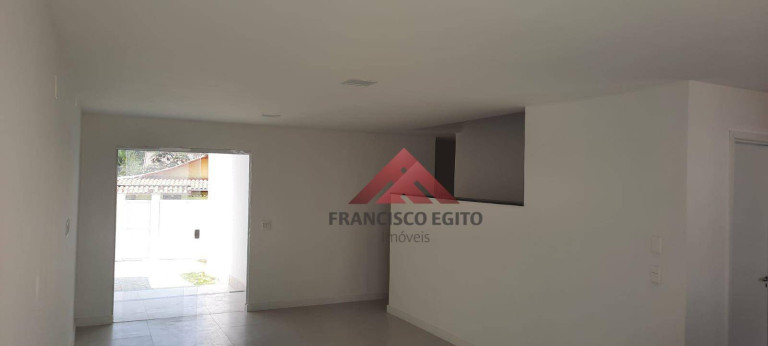 Imagem Casa com 3 Quartos à Venda, 251 m² em Itaipu - Niterói Imagem Casa com 3 Quartos à Venda, 251 m² em Itaipu - Niterói