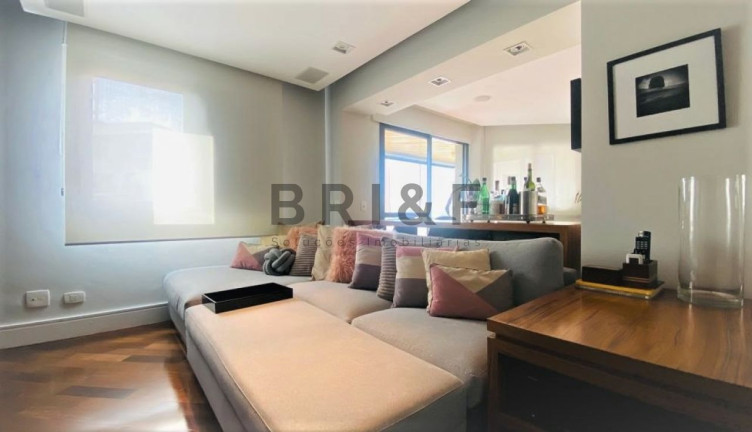 Imagem Apartamento com 2 Quartos à Venda, 140 m² em Brooklin - São Paulo Imagem Apartamento com 2 Quartos à Venda, 140 m² em Brooklin - São Paulo