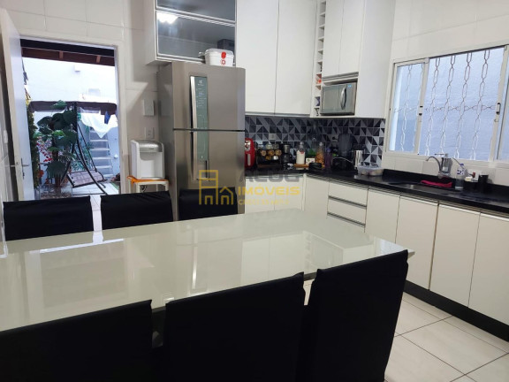 Imagem Casa com 3 Quartos à Venda, 170 m² em Ayrosa - Osasco Imagem Casa com 3 Quartos à Venda, 170 m² em Ayrosa - Osasco