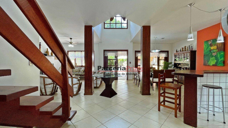 Imagem Casa com 3 Quartos à Venda, 201 m² em Riviera Módulo 26 - Bertioga Imagem Casa com 3 Quartos à Venda, 201 m² em Riviera Módulo 26 - Bertioga