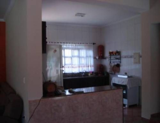 Imagem Imóvel com 4 Quartos à Venda, 180 m² em Cruz Do Cedro - Quadra Imagem Imóvel com 4 Quartos à Venda, 180 m² em Cruz Do Cedro - Quadra