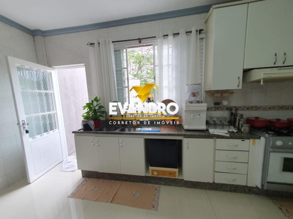 Imagem Casa com 3 Quartos à Venda, 600 m² em Jardim Das Américas - Cuiabá Imagem Casa com 3 Quartos à Venda, 600 m² em Jardim Das Américas - Cuiabá