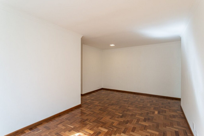 Imagem Imóvel com 3 Quartos à Venda, 90 m² em Moema - São Paulo Imagem Imóvel com 3 Quartos à Venda, 90 m² em Moema - São Paulo