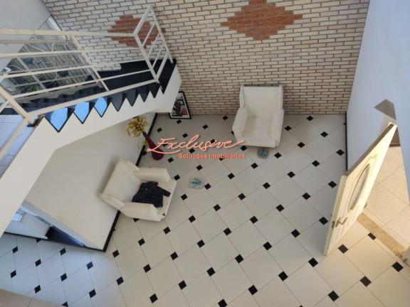 Imagem Sobrado com 3 Quartos à Venda, 380 m² Imagem Sobrado com 3 Quartos à Venda, 380 m²