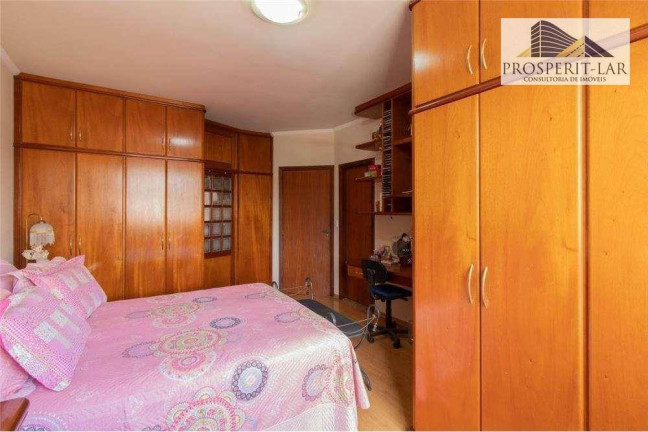 Imagem Casa com 3 Quartos à Venda, 436 m² em Vila Rosália - Guarulhos Imagem Casa com 3 Quartos à Venda, 436 m² em Vila Rosália - Guarulhos