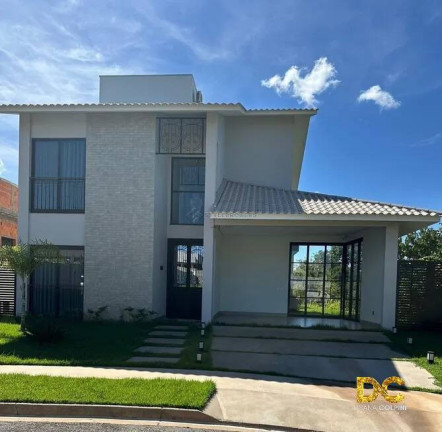 Casa de Condomínio com 4 Quartos à Venda, 260 m² em Petrópolis - Várzea Grande