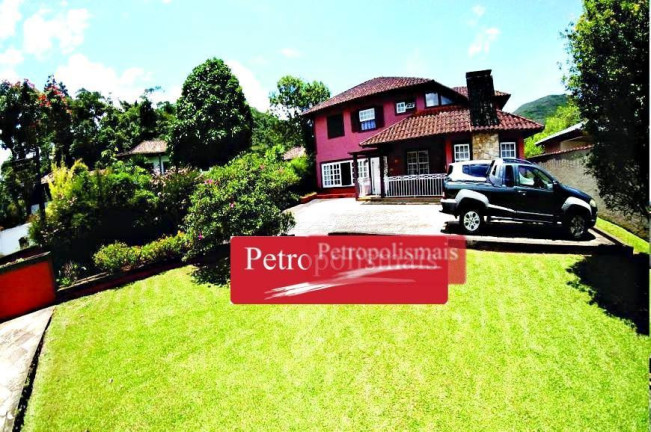Imagem Casa com 3 Quartos à Venda, em São Sebastião - Petrópolis Imagem Casa com 3 Quartos à Venda, em São Sebastião - Petrópolis
