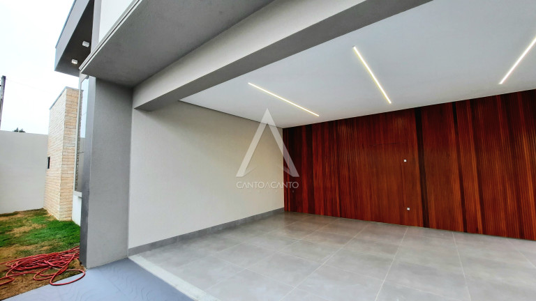 Imagem Casa com 3 Quartos à Venda, 342 m² em Setor Comercial - Sinop Imagem Casa com 3 Quartos à Venda, 342 m² em Setor Comercial - Sinop