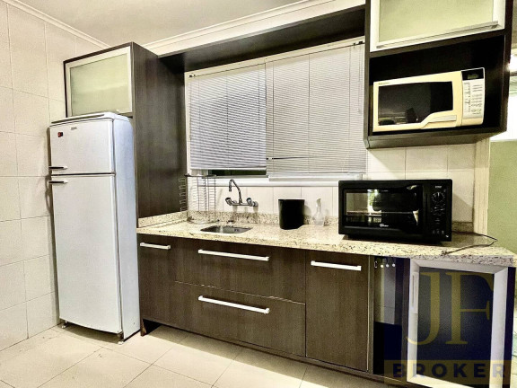 Imagem Casa com 4 Quartos para Temporada, 220 m² em Canasvieiras - Florianópolis Imagem Casa com 4 Quartos para Temporada, 220 m² em Canasvieiras - Florianópolis