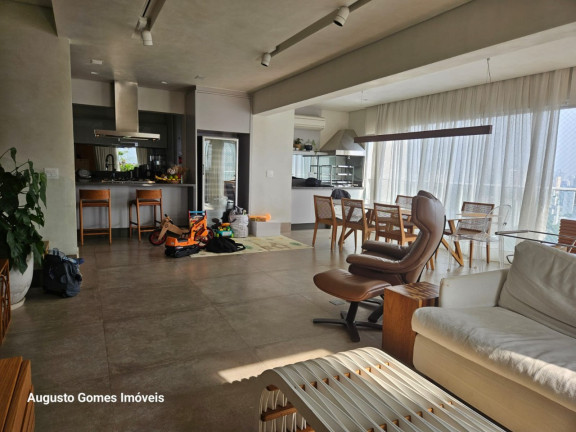 Imagem Imóvel com 3 Quartos à Venda, 235 m² em Cidade Monções - São Paulo Imagem Imóvel com 3 Quartos à Venda, 235 m² em Cidade Monções - São Paulo