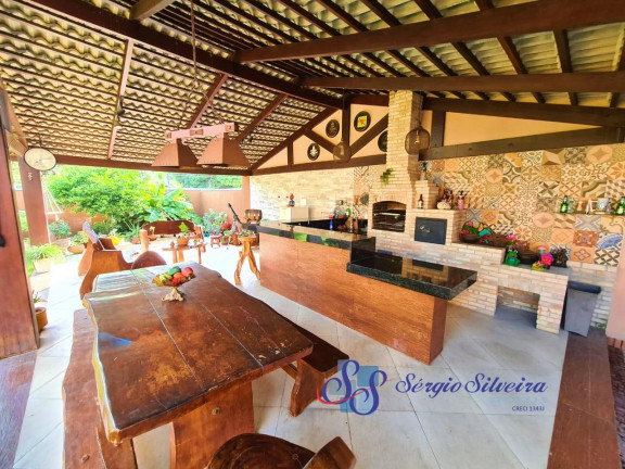 Imagem Casa com 4 Quartos à Venda, 260 m² em Eusébio - Eusébio