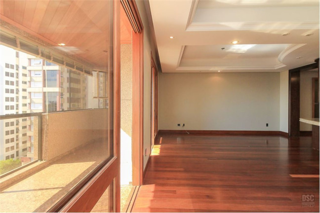 Imagem Apartamento com 3 Quartos à Venda, 211 m² em Bela Vista - Porto Alegre Imagem Apartamento com 3 Quartos à Venda, 211 m² em Bela Vista - Porto Alegre