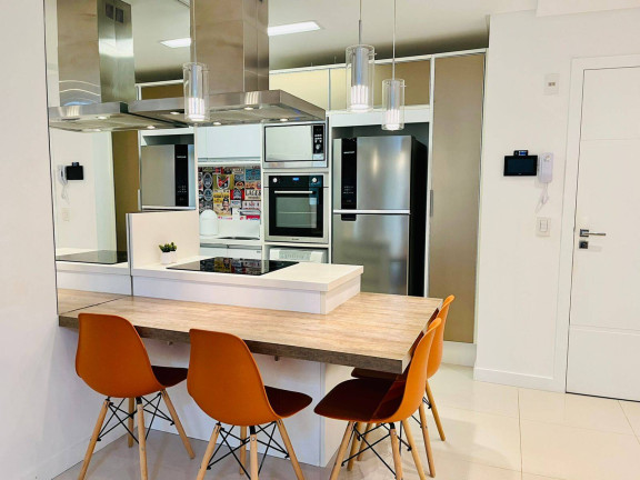 Imagem Apartamento com 2 Quartos para Temporada, 70 m² em Jurerê Internacional - Florianópolis Imagem Apartamento com 2 Quartos para Temporada, 70 m² em Jurerê Internacional - Florianópolis