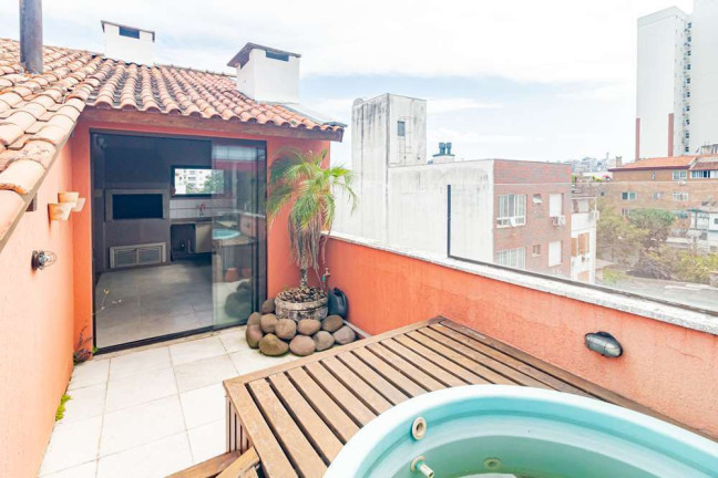 Imagem Cobertura com 3 Quartos à Venda, 134 m² em Santana - Porto Alegre Imagem Cobertura com 3 Quartos à Venda, 134 m² em Santana - Porto Alegre