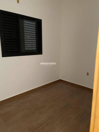 Imagem Casa com 2 Quartos à Venda, 125 m² Imagem Casa com 2 Quartos à Venda, 125 m²