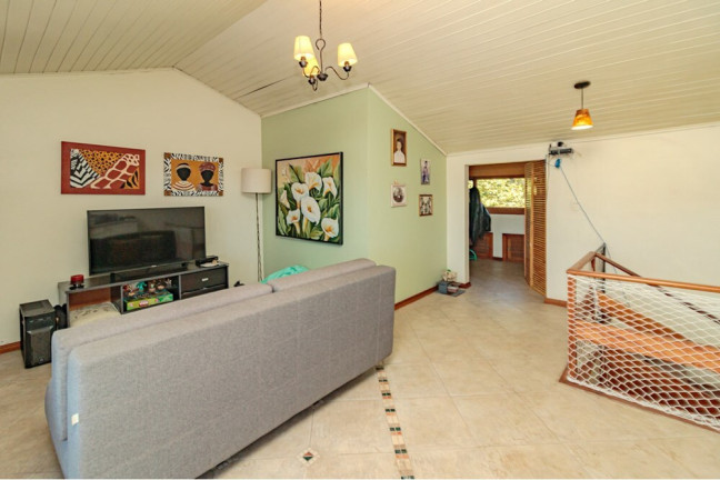 Imagem Casa com 3 Quartos à Venda, 160 m² em Chácara Das Pedras - Porto Alegre Imagem Casa com 3 Quartos à Venda, 160 m² em Chácara Das Pedras - Porto Alegre