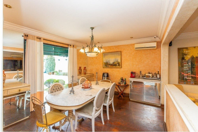 Imagem Casa com 4 Quartos à Venda, 198 m² em Alto De Pinheiros - São Paulo