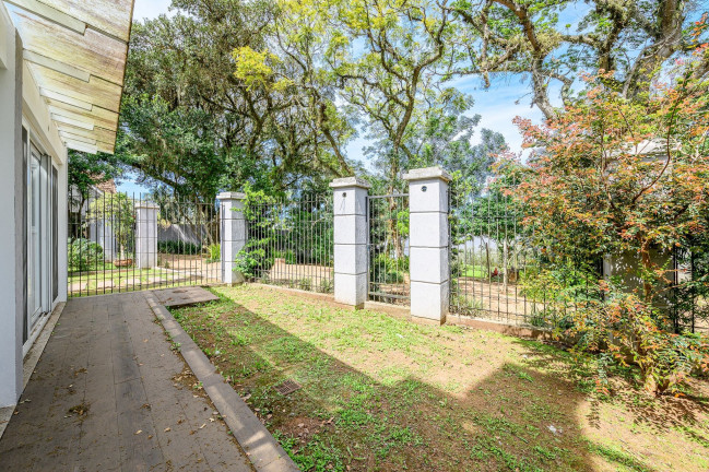 Imagem Imóvel com 3 Quartos à Venda, 409 m² em Vila Assunção - Porto Alegre Imagem Imóvel com 3 Quartos à Venda, 409 m² em Vila Assunção - Porto Alegre