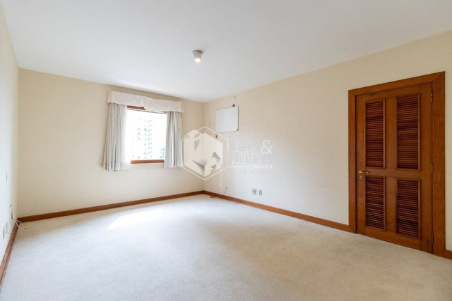 Imagem Apartamento com 3 Quartos à Venda, 325 m² em Moema - São Paulo Imagem Apartamento com 3 Quartos à Venda, 325 m² em Moema - São Paulo
