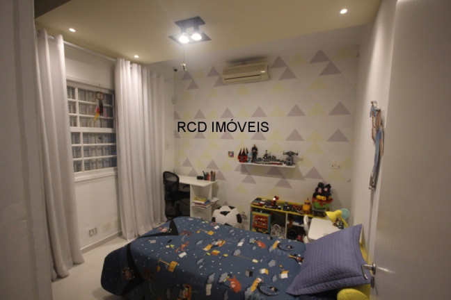 Imagem Sobrado com 3 Quartos à Venda, 234 m² em Jardim Bonfiglioli - São Paulo Imagem Sobrado com 3 Quartos à Venda, 234 m² em Jardim Bonfiglioli - São Paulo