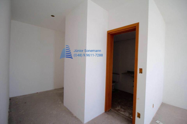 Imagem Apartamento com 3 Quartos à Venda, 203 m² em Barreiros - São José