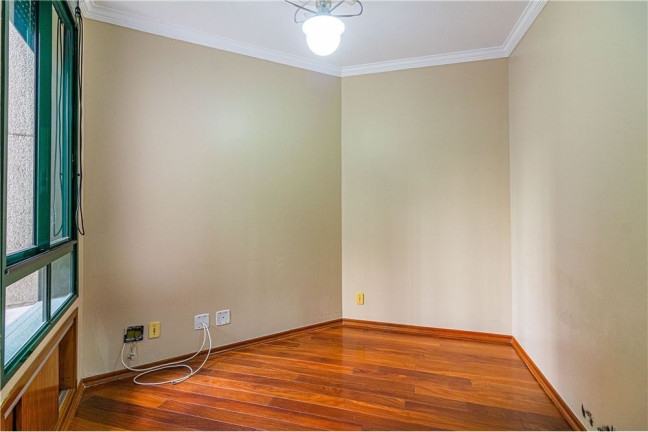 Imagem Imóvel com 4 Quartos à Venda, em Moema - São Paulo Imagem Imóvel com 4 Quartos à Venda, em Moema - São Paulo