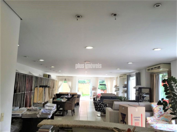 Imagem Casa com 1 Quarto à Venda, 450 m² em Jardim Guedala - São Paulo Imagem Casa com 1 Quarto à Venda, 450 m² em Jardim Guedala - São Paulo