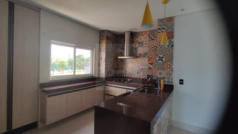 Imagem Casa com 5 Quartos para Alugar, 382 m² em Jardim Itália - Cuiabá Imagem Casa com 5 Quartos para Alugar, 382 m² em Jardim Itália - Cuiabá