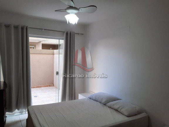 Imagem Imóvel com 1 Quarto à Venda, 50 m² em Peró - Cabo Frio Imagem Imóvel com 1 Quarto à Venda, 50 m² em Peró - Cabo Frio