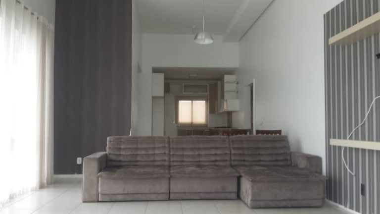 Casa de Condomínio com 3 Quartos à Venda, 205 m² em Condomínio Real Ville - Pindamonhangaba