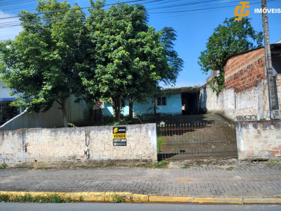 Imagem Terreno à Venda, 333 m² em Monte Alegre - Camboriú Imagem Terreno à Venda, 333 m² em Monte Alegre - Camboriú