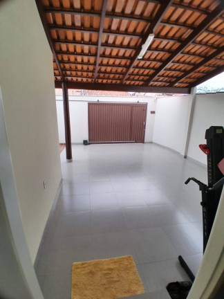 Imagem Casa com 3 Quartos à Venda, 250 m² em Santo André - Anápolis Imagem Casa com 3 Quartos à Venda, 250 m² em Santo André - Anápolis