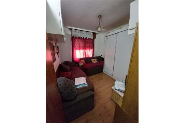 Imagem Imóvel com 3 Quartos à Venda, em Jardim Itu - Porto Alegre Imagem Imóvel com 3 Quartos à Venda, em Jardim Itu - Porto Alegre