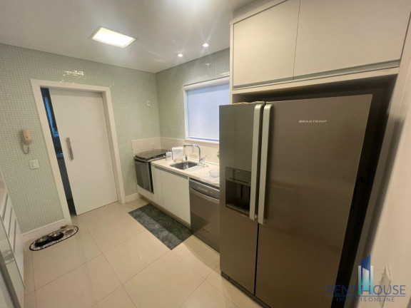 Imagem Apartamento com 3 Quartos à Venda, 130 m² em Pioneiros - Balneário Camboriú Imagem Apartamento com 3 Quartos à Venda, 130 m² em Pioneiros - Balneário Camboriú
