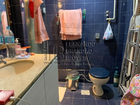 Imagem Imóvel com 4 Quartos à Venda, 244 m² em Copacabana - Rio De Janeiro Imagem Imóvel com 4 Quartos à Venda, 244 m² em Copacabana - Rio De Janeiro